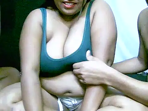 flamingoss online show from January 2025 07:23:02 PM