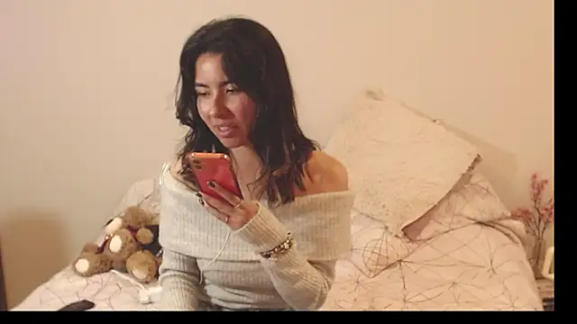 alice middlee online show from October 2025 07:46:02 PM