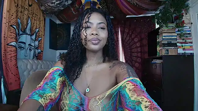 ElizaGrey  online show from May 2026 02:13:01 PM