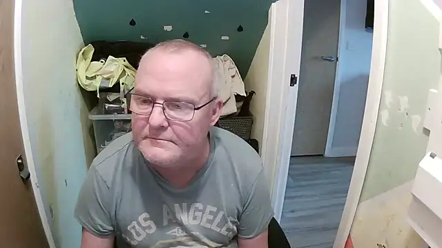 FriendlyDave online show from February 2025 11:01:02 AM