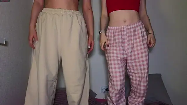 Snapshot of MiaKeler chatting on January 2025 06:18:01 PM MiaKeler online show from January 2025 06:18:01 PM