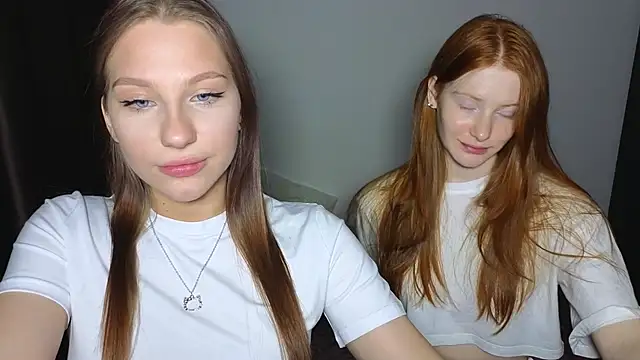 Snapshot of MiaKeler chatting on February 2025 09:38:01 PM MiaKeler online show from February 2025 09:38:01 PM