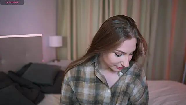 Snapshot of MiaKeler chatting on February 2025 01:16:02 AM MiaKeler online show from February 2025 01:16:02 AM