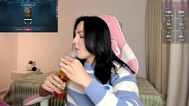 Jiggly   online show from October 2025 12:06:01 AM