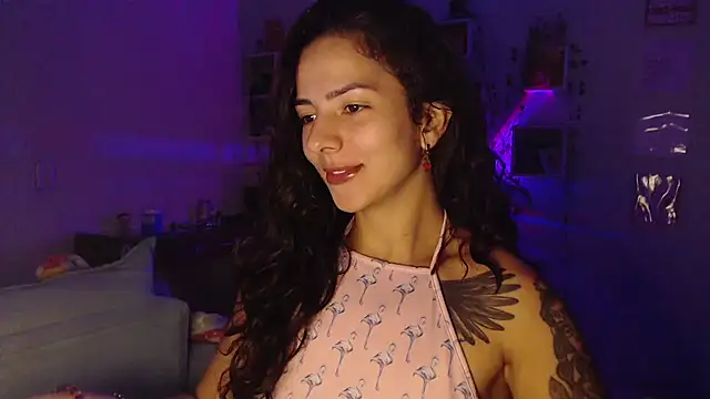Snapshot of BeellyDance chatting on June 2026 10:46:01 PM BeellyDance online show from June 2026 10:46:01 PM