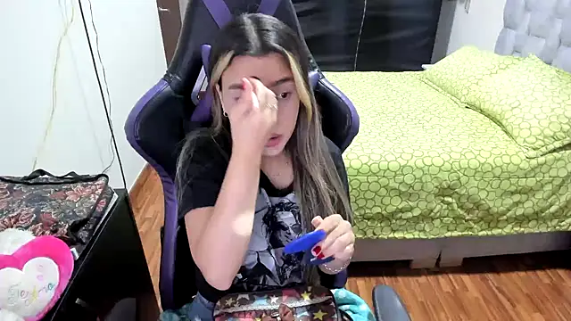 LuisaReyes 2911 online show from October 2025 01:46:01 AM