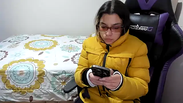 LuisaReyes 2911 online show from February 2026 02:30:01 AM