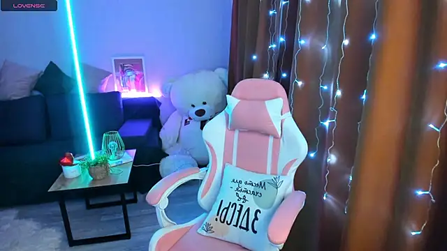 Queen baby online show from December 2025 02:38:01 AM