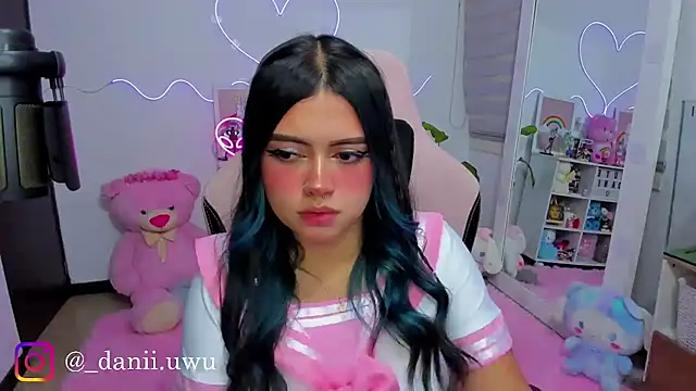 CuteDani  online show from March 2026 03:45:02 AM