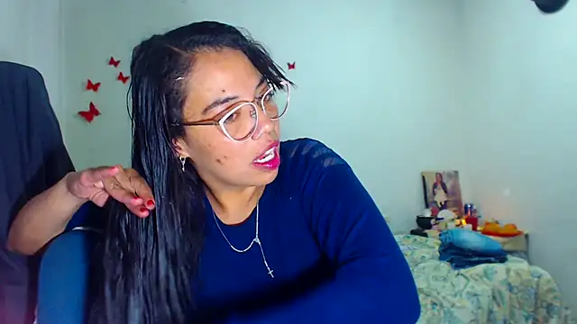 AmaraRoberts420 online show from November 2025 03:07:01 AM