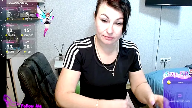 BeatriksS online show from December 2025 08:37:02 PM