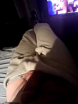 Snapshot of hungandhard87 chatting on March 2026 03:34:01 AM hungandhard87 online show from March 2026 03:34:01 AM