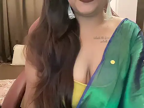 Snapshot of shanayaaa_1 chatting on July 2026 07:23:02 PM shanayaaa 1 online show from July 2026 07:23:02 PM