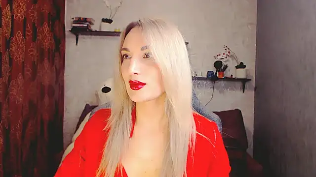 MillaXQueen online show from February 2025 11:44:02 AM