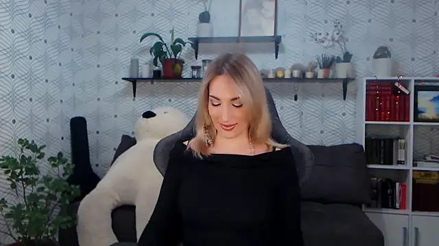 MillaXQueen online show from April 2026 01:32:02 PM