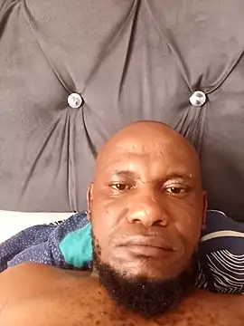 Snapshot of TheTwist chatting on March 2026 01:12:02 PM TheTwist online show from March 2026 01:12:02 PM