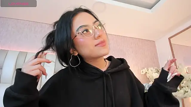 Snapshot of Rebeca_jones chatting on February 2025 01:20:01 PM Rebeca jones online show from February 2025 01:20:01 PM