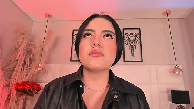 Snapshot of Rebeca_jones chatting on October 2025 12:24:01 PM Rebeca jones online show from October 2025 12:24:01 PM
