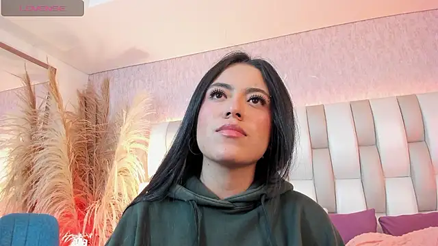 Rebeca jones online show from January 2026 12:21:01 PM