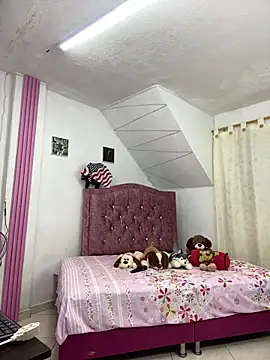 Snapshot of Rossestoner chatting on January 2026 01:54:02 AM Rossestoner online show from January 2026 01:54:02 AM