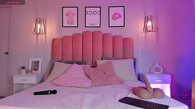 Ashleyy piink online show from March 2026 03:08:01 PM