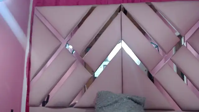 nathaly low1 online show from February 2025 09:46:02 AM