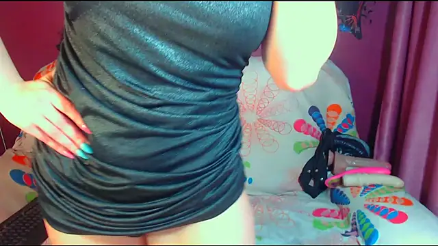 Snapshot of milflovelyxxx chatting on May 2026 10:20:01 AM milflovelyxxx online show from May 2026 10:20:01 AM