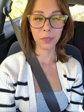 21sweetSunny online show from October 2025 12:51:01 PM