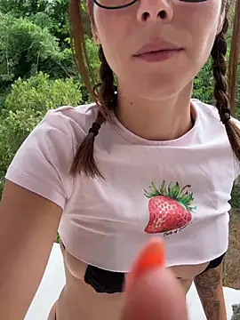 21sweetSunny online show from June 2026 07:14:02 AM