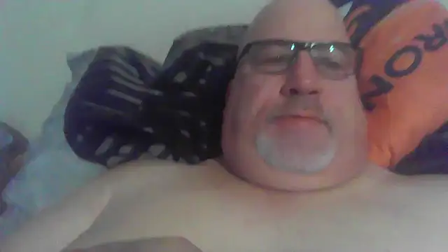 Snapshot of Bigbear0563 chatting on December 2024 02:38:01 PM Bigbear0563 online show from December 2024 02:38:01 PM