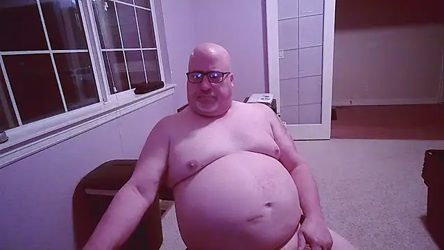 Snapshot of Bigbear0563 chatting on December 2024 01:05:02 PM Bigbear0563 online show from December 2024 01:05:02 PM