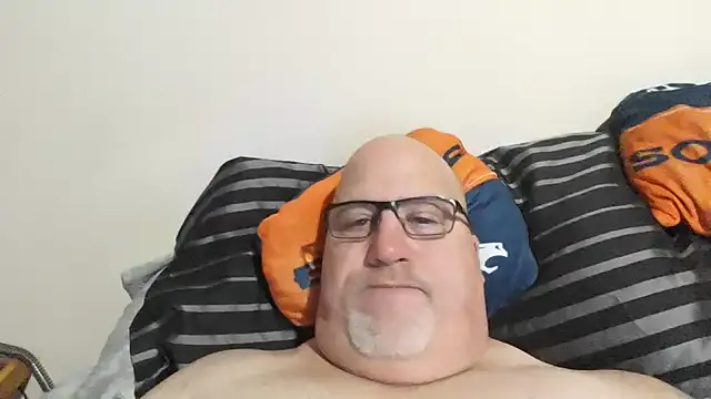 Snapshot of Bigbear0563 chatting on February 2025 04:29:01 PM Bigbear0563 online show from February 2025 04:29:01 PM