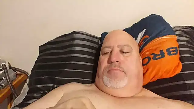 Snapshot of Bigbear0563 chatting on February 2025 04:25:01 PM Bigbear0563 online show from February 2025 04:25:01 PM