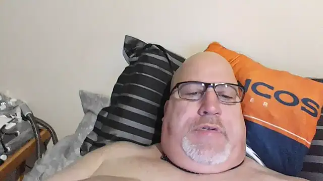 Snapshot of Bigbear0563 chatting on March 2025 02:48:01 PM Bigbear0563 online show from March 2025 02:48:01 PM