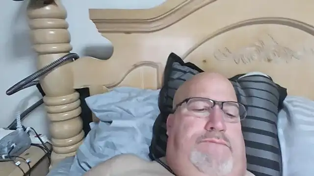 Snapshot of Bigbear0563 chatting on November 2025 04:50:01 PM Bigbear0563 online show from November 2025 04:50:01 PM