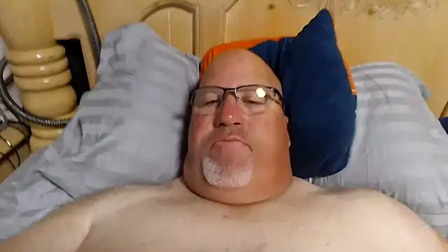 Snapshot of Bigbear0563 chatting on July 2026 03:37:02 PM Bigbear0563 online show from July 2026 03:37:02 PM