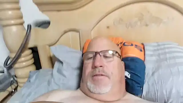 Snapshot of Bigbear0563 chatting on July 2026 04:58:02 PM Bigbear0563 online show from July 2026 04:58:02 PM
