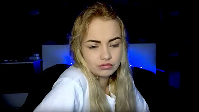 StephanieSweety online show from November 2025 08:36:02 AM