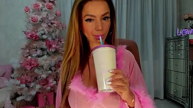 SeductiveButterfly online show from December 2024 12:23:01 AM