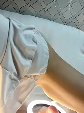 SelenaFoxy online show from February 2026 05:55:02 PM