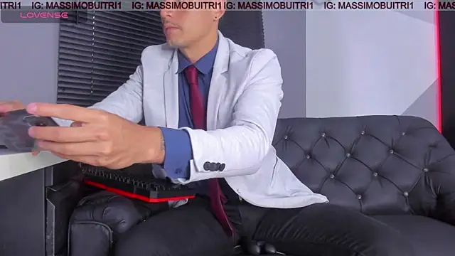 Snapshot of massimo_g chatting on April 2026 11:07:01 PM massimo g online show from April 2026 11:07:01 PM