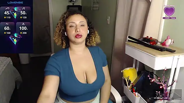 Snapshot of MisstressCitrus chatting on November 2025 03:16:02 AM MisstressCitrus online show from November 2025 03:16:02 AM