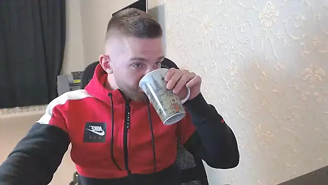 Snapshot of Marselle_Laker chatting on January 2025 10:06:01 PM Marselle Laker online show from January 2025 10:06:01 PM