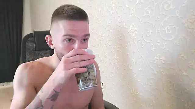 Snapshot of Marselle_Laker chatting on January 2025 05:26:02 AM Marselle Laker online show from January 2025 05:26:02 AM