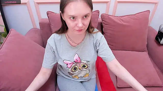 JannaVerdi  online show from October 2025 06:35:02 AM