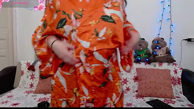 ElenaRose90 online show from December 2025 08:49:02 PM