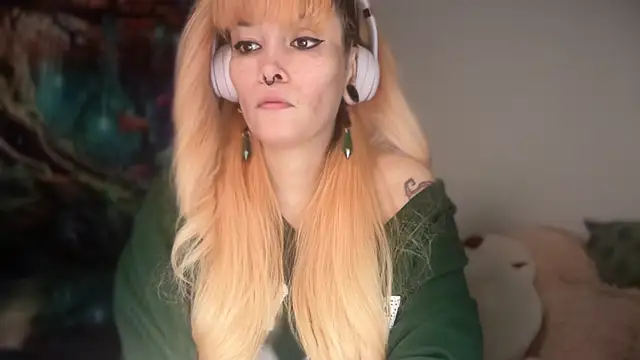 FRRANNKIE online show from March 2026 07:54:01 PM