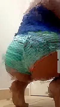 Snapshot of Morenitha-XXX chatting on February 2025 06:37:02 PM Morenitha-XXX online show from February 2025 06:37:02 PM