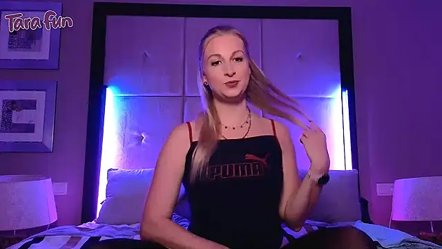 TARA-FUN online show from September 2025 09:52:02 PM