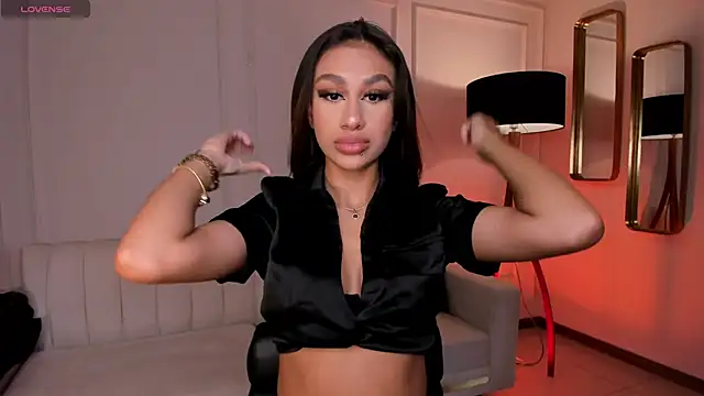 DannaCruz online show from February 2025 06:56:02 PM